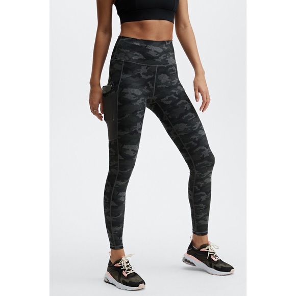 Fabletics Pants With Pockets